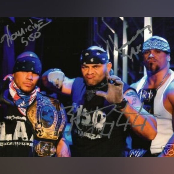 ISO TNA Signed Photos & Shirt Read Description - Picture 1 of 4